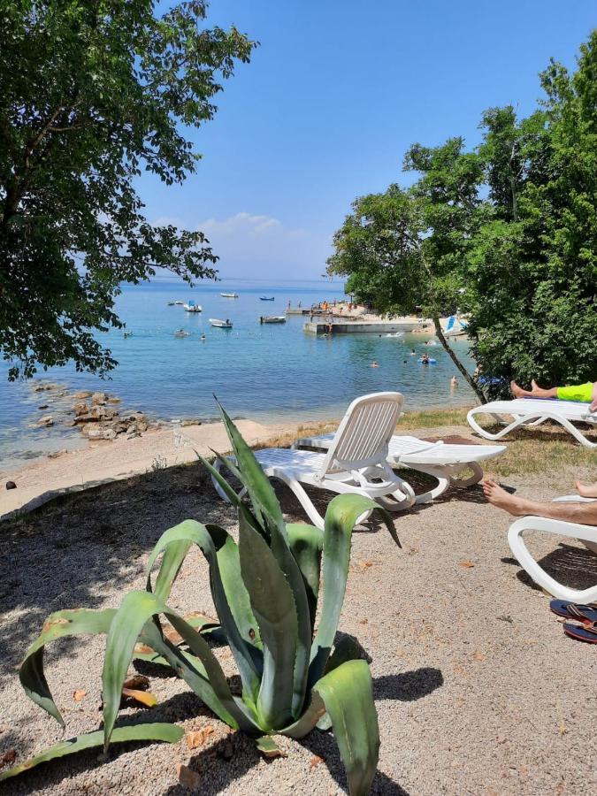 Njivice, Otok Krk, Apartman Dora Eksteriør bilde