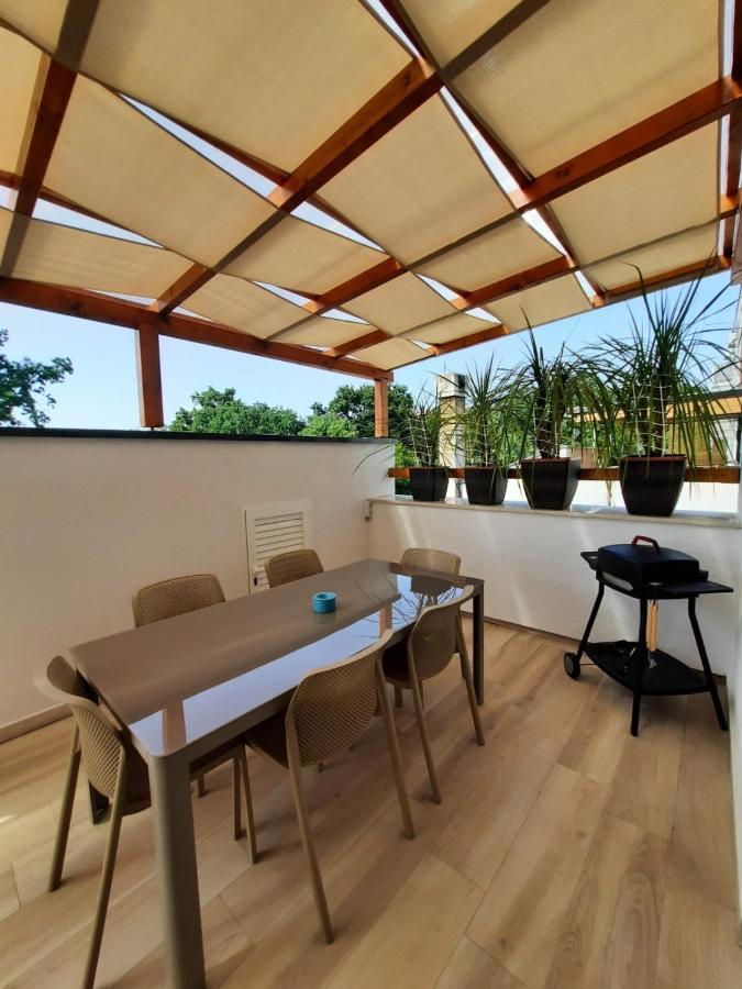 Njivice, Otok Krk, Apartman Dora Eksteriør bilde